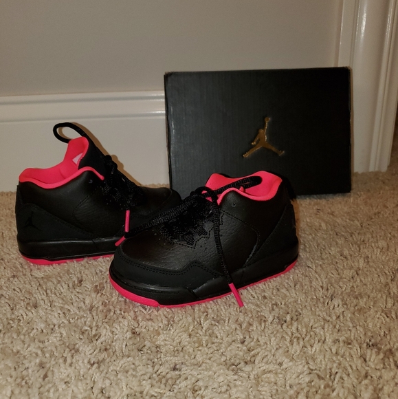 jordan gym shoes